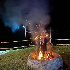 Campingplatz Jush Native And Glamping, Dauis